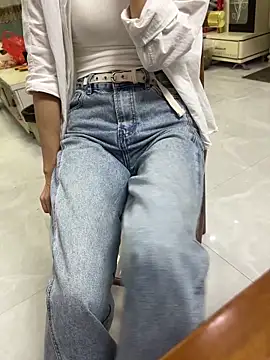 Snapshot of haotian8898 chatting on 04.14.26 haotian8898 online show from 04.14.26