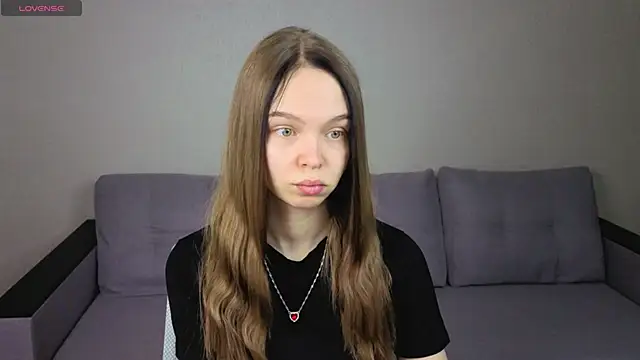 Sofa Vleifo online show from 04.10.26