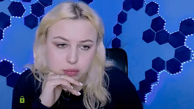 aria blaze  online show from 04.01.26