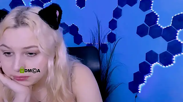 aria blaze  online show from 04.01.26