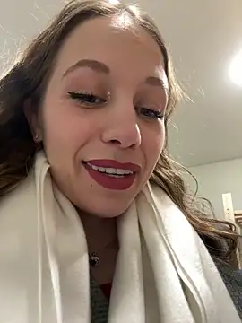 Olivia Jemison online show from 04.08.26