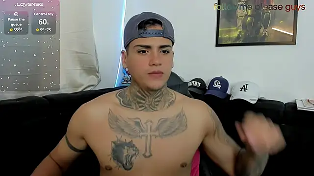 sweetlatinoboy online show from 04.04.26