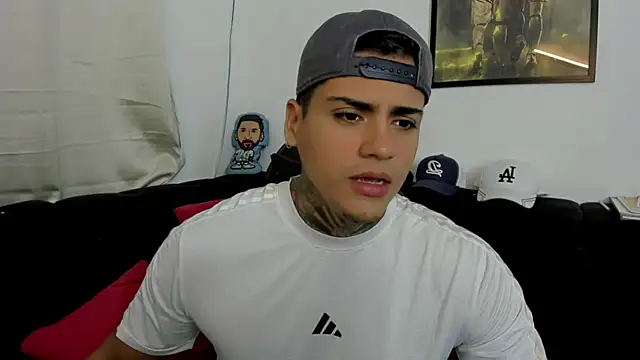 sweetlatinoboy online show from 04.10.26