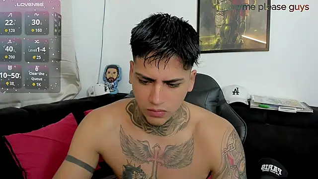 sweetlatinoboy online show from 04.13.26