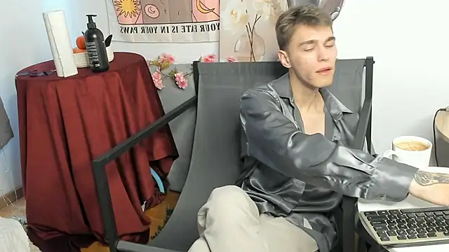 Shadow blink online show from 03.27.26