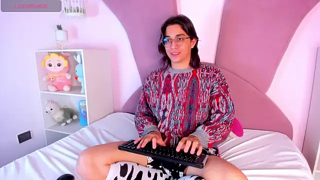 Keita Moon online show from 03.25.26