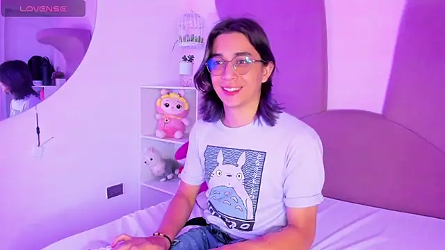 Keita Moon online show from 03.31.26