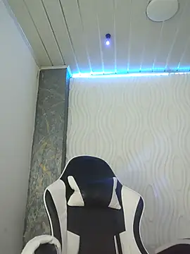 Snapshot of Melisa_14 chatting on 04.16.26 Melisa 14 online show from 04.16.26