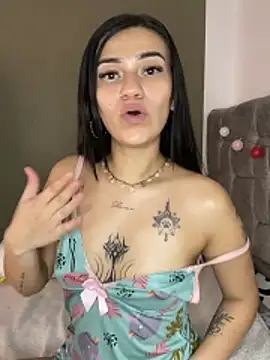 chloe evans0 online show from 03.21.26