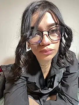 chloe evans0 online show from 04.12.26