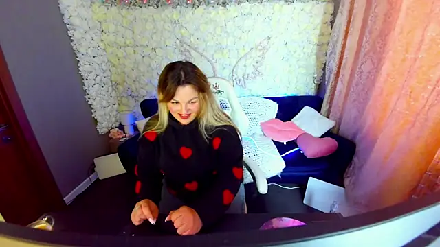 AlissyaGrayy online show from 04.14.26