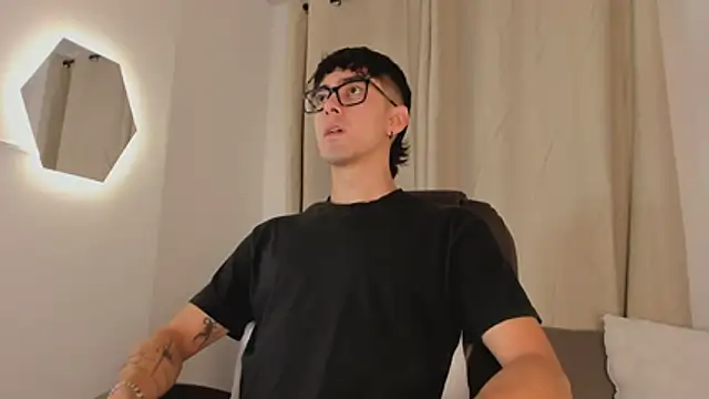 etham wolf1 online show from 04.08.26