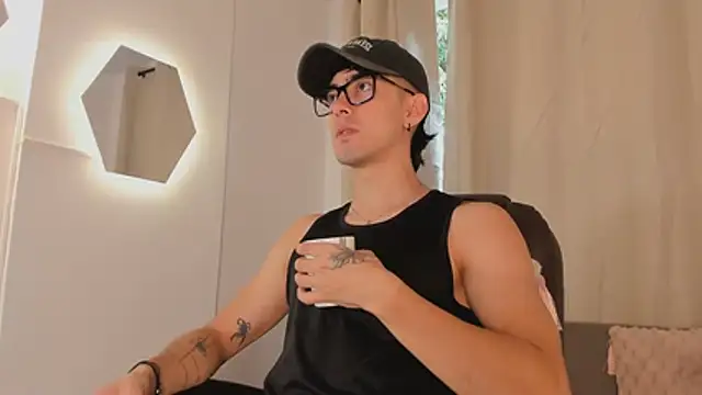 etham wolf1 online show from 04.09.26