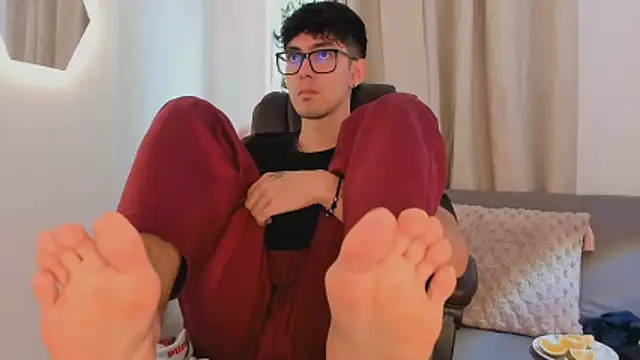 etham wolf1 online show from 04.16.26