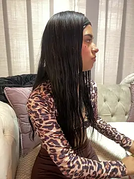 Shalom pink18 online show from 03.27.26