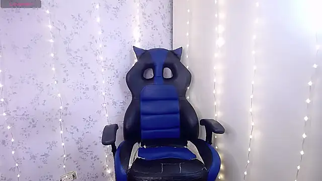  Alexaavandercloude online show from 04.07.26