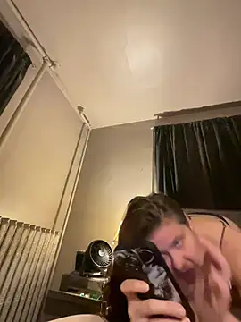 JulieetteLatte online show from 07.20.26
