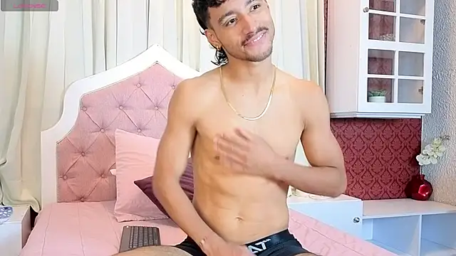 alexis stonne online show from 04.14.26