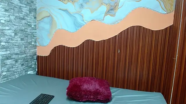 miaparadise303av online show from 04.01.26