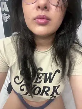 LinaEvansonn online show from 03.28.26