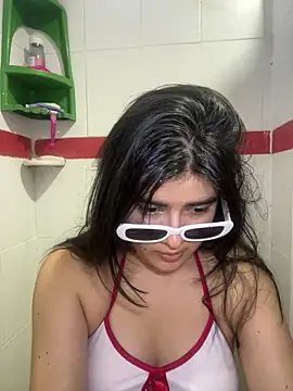 LinaEvansonn online show from 04.13.26