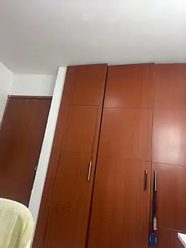 LinaEvansonn online show from 04.17.26