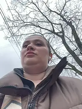 Taya lips online show from 03.27.26