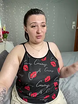 Taya lips online show from 03.29.26