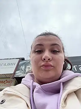 Taya lips online show from 04.03.26