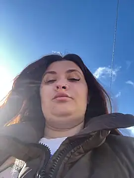 Taya lips online show from 04.07.26