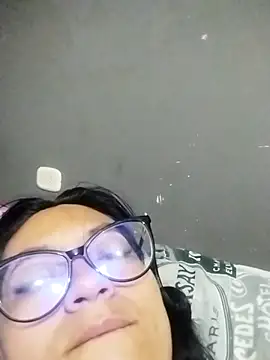 LatinSquirtBaby online show from 05.19.26