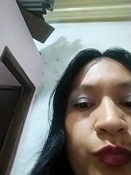 LatinSquirtBaby online show from 05.23.26