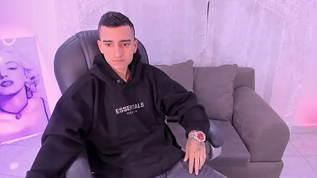 Ethann Boy online show from 03.24.26