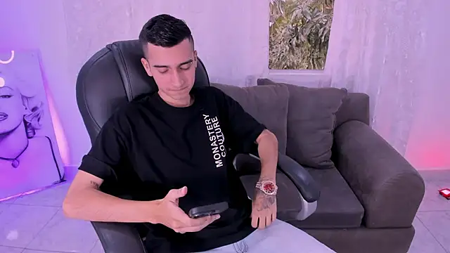 Ethann Boy online show from 03.25.26