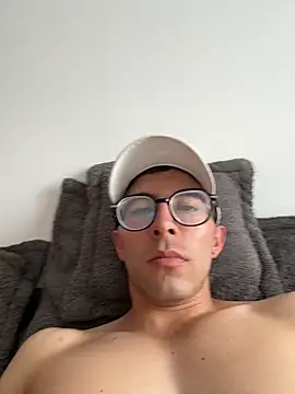 LeonBlazze online show from 04.06.26