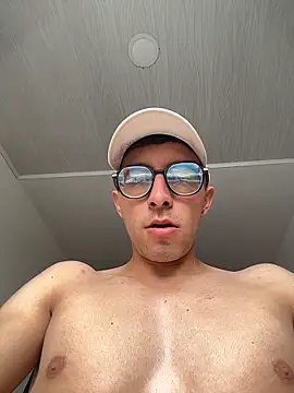 LeonBlazze online show from 04.09.26