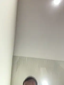 LeonBlazze online show from 04.12.26