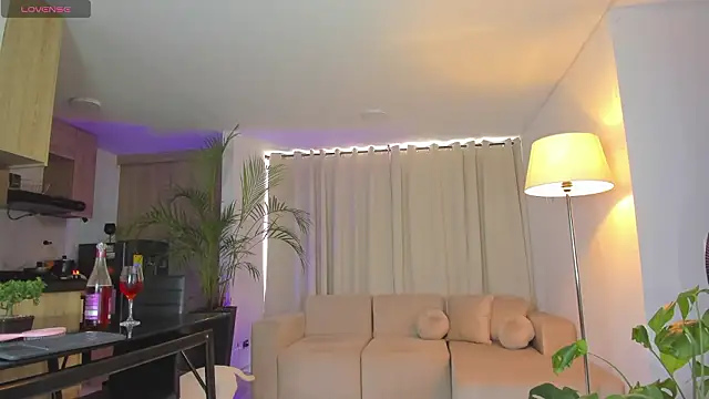 Aleja evangeline online show from 03.30.26