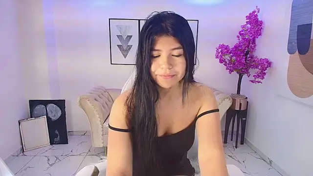 Snapshot of Kitty__meow chatting on 04.16.26 Kitty meow online show from 04.16.26