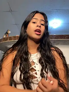 lucirganaxxx online show from 04.18.26