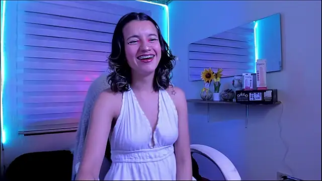 Clawdeen Hot online show from 03.24.26