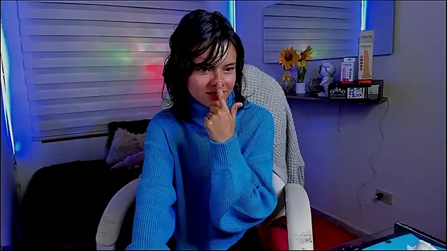 Clawdeen Hot online show from 04.09.26