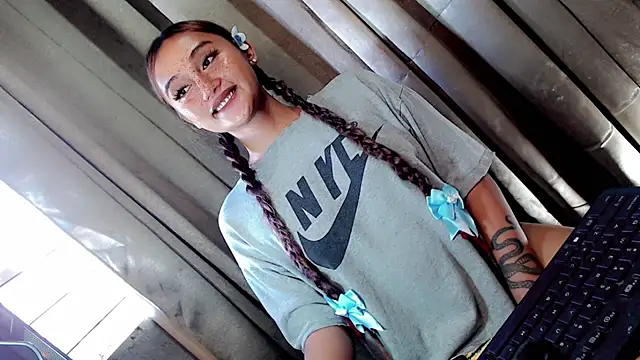 Snapshot of Jessicasfantasy chatting on 04.05.26 Jessicasfantasy online show from 04.05.26