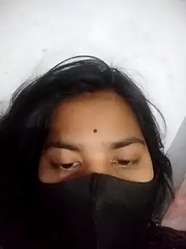 Pallavi cute online show from 04.15.26