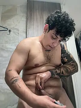 Niccolo Noir online show from 04.19.26