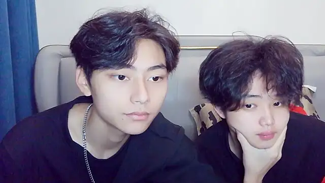 XX-XIUXIU online show from 03.20.26