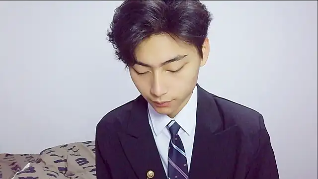 XX-XIUXIU online show from 04.02.26