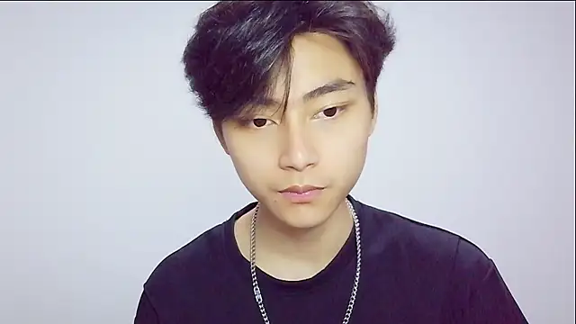 XX-XIUXIU online show from 04.12.26