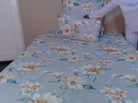 YourShySweetGal online show from 04.03.26