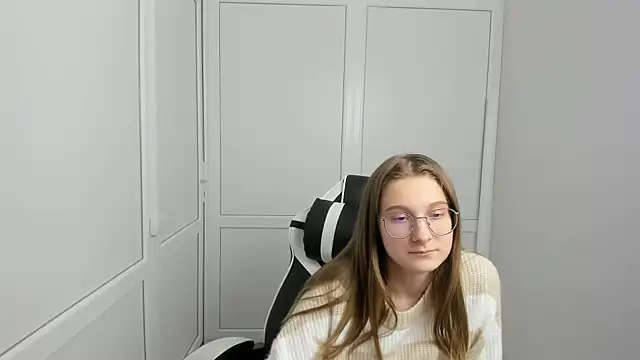 Mia kristal online show from 03.27.26